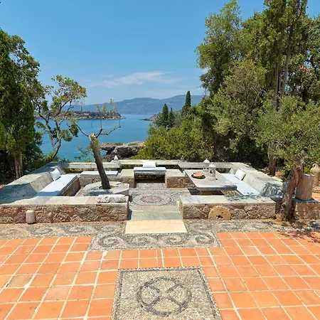 Patrick & Joan Leigh Fermor House * Kardamyli