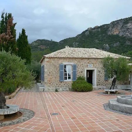 Alojamento de Acomodação e Pequeno-almoço Patrick & Joan Leigh Fermor House *