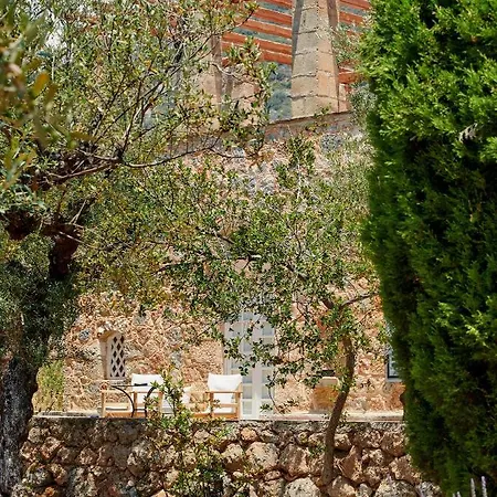 Alojamento de Acomodação e Pequeno-almoço Patrick & Joan Leigh Fermor House *