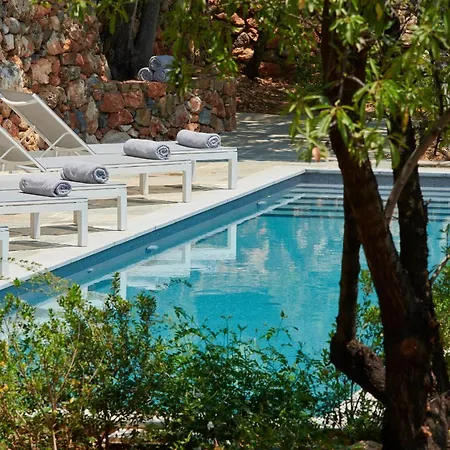 Patrick & Joan Leigh Fermor House Bed and Breakfast