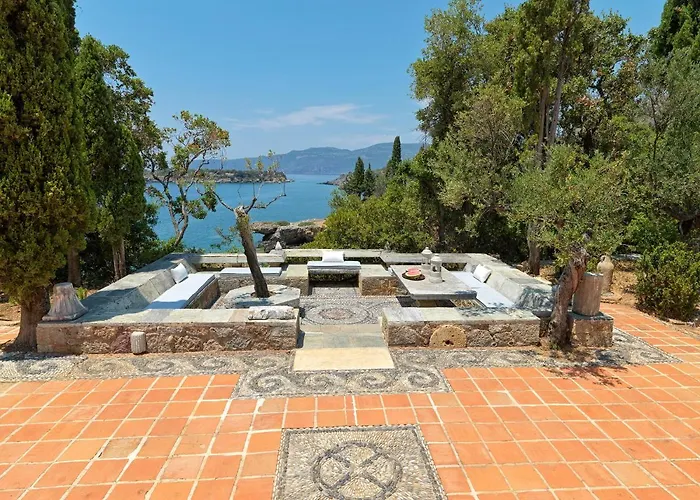 Patrick & Joan Leigh Fermor House * Kardamyli