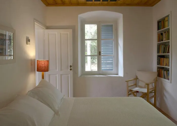 Patrick & Joan Leigh Fermor House * Kardamyli