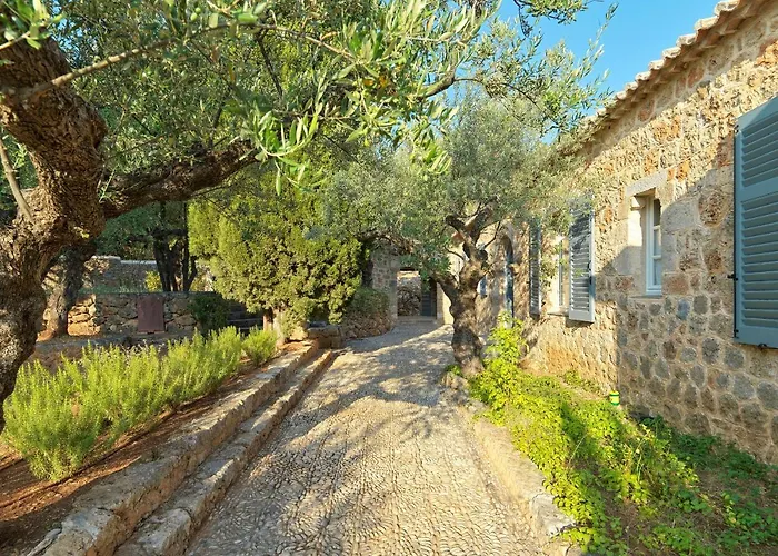 Patrick & Joan Leigh Fermor House Bed and breakfast Kardamyli