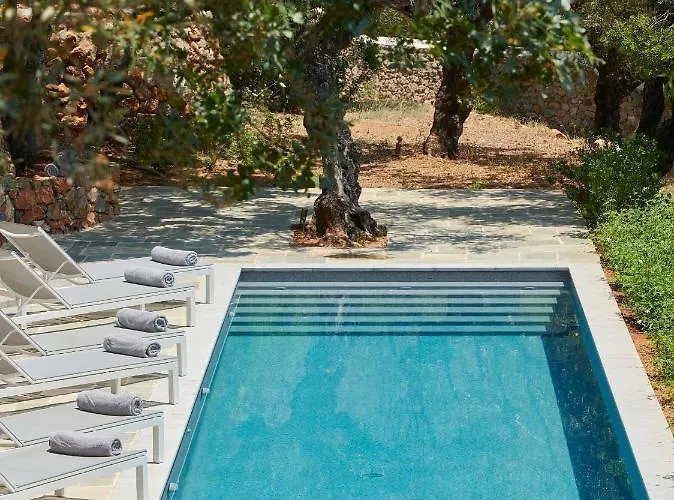 Patrick & Joan Leigh Fermor House * Kardamyli